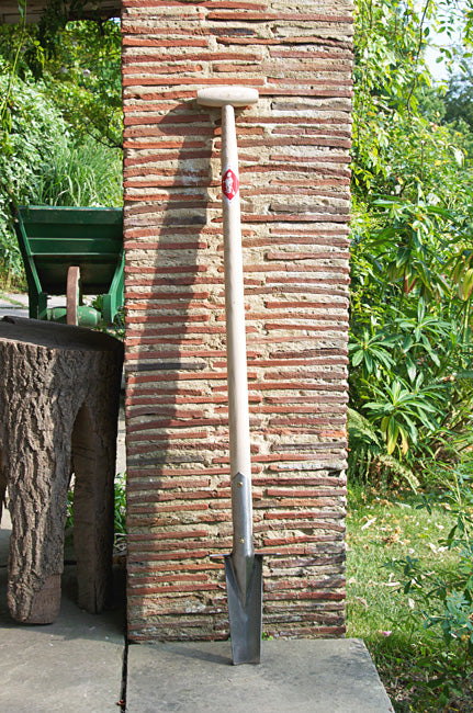 Great Dixter stone spade