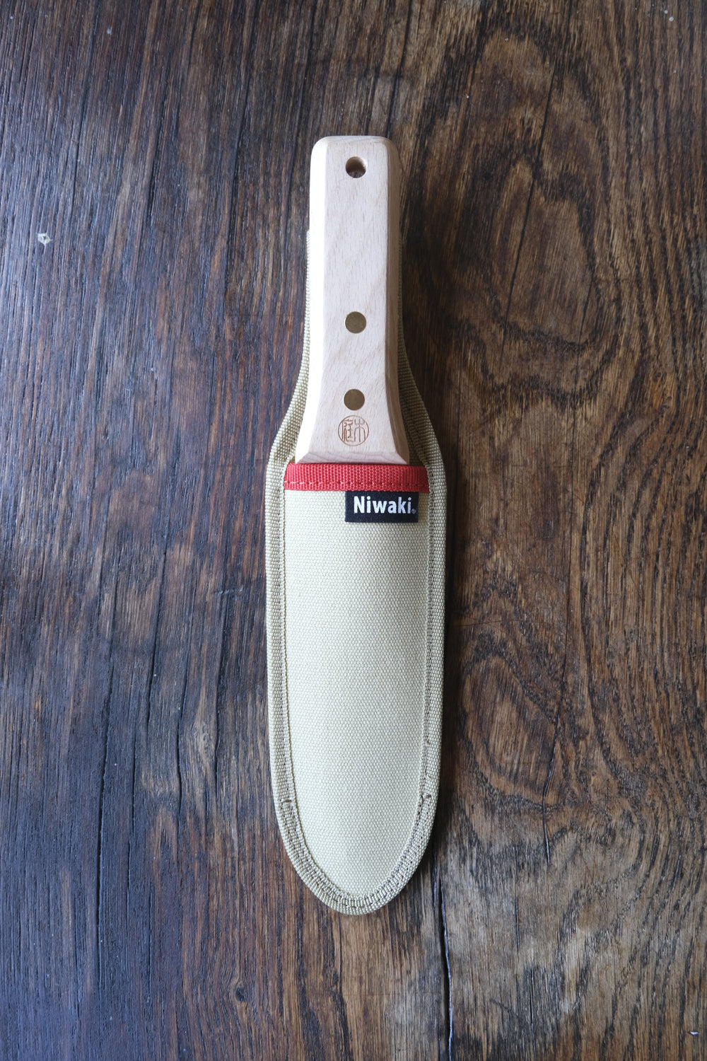 Niwaki Hori Hori Pro knife in canvas holder