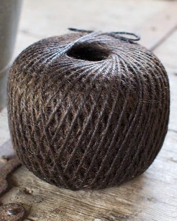 Tarred twine